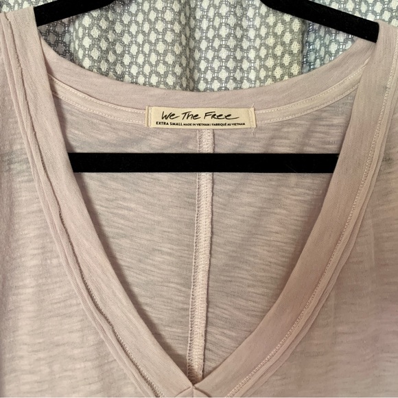 We the Free On My Mind V-Neck Top - XS, Dusted Lavender - Picture 3 of 5